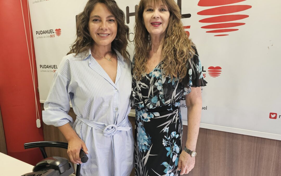 Odette Freundlich responde las preguntas de los auditores en «Aló, Pudahuel»