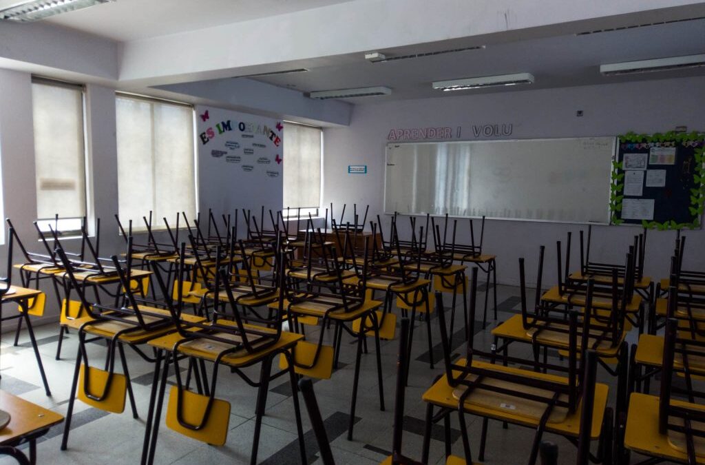Violencia escolar en Chile: Advierten necesidad de aplicar protocolos y reglamentos en los establecimientos